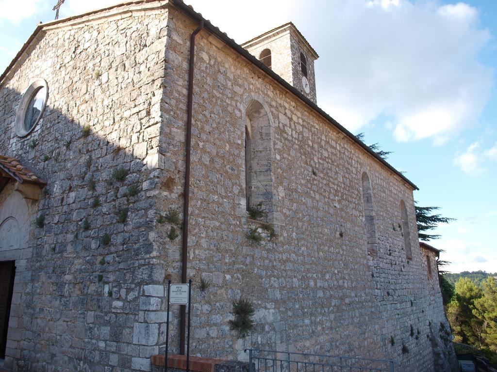 Hotel Locanda La Pieve Semproniano Exterior foto